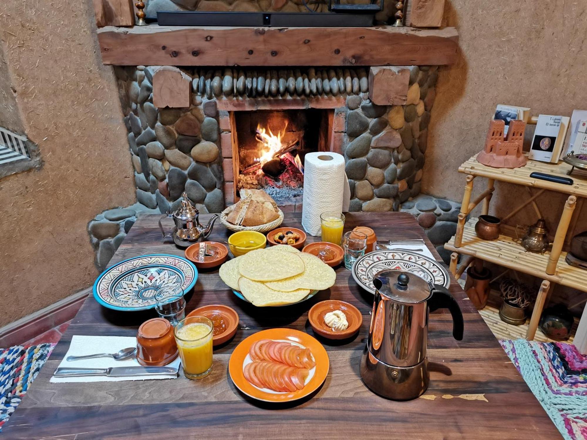 Maison D'Hote Tamatart - Homestay Kelaat-M'Gouna エクステリア 写真