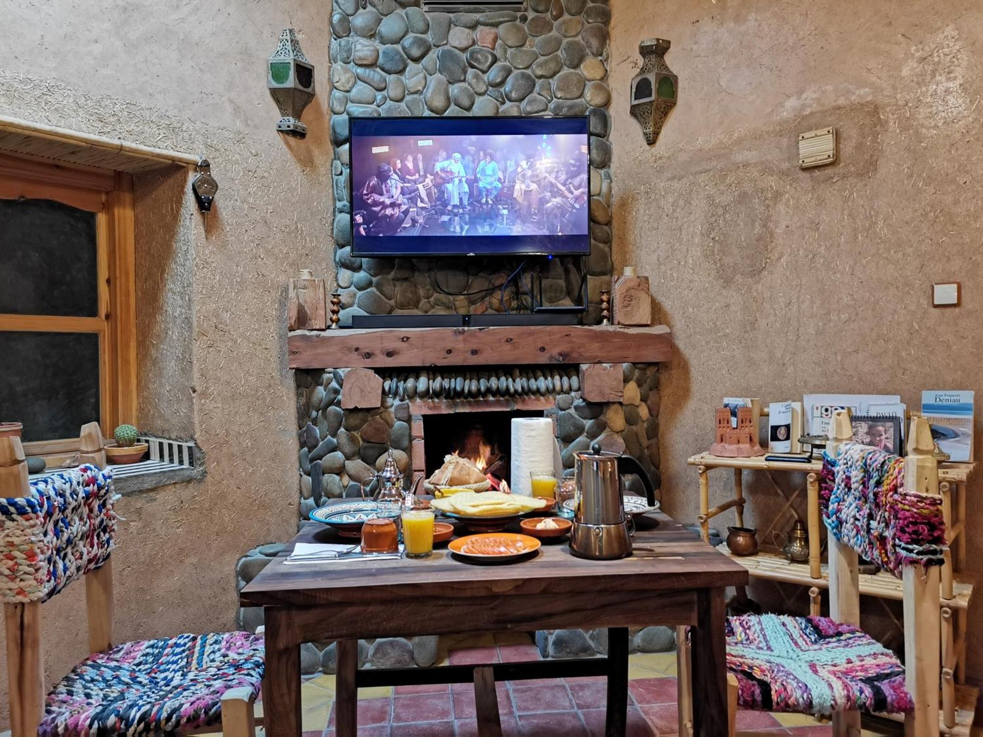 Maison D'Hote Tamatart - Homestay Kelaat-M'Gouna エクステリア 写真